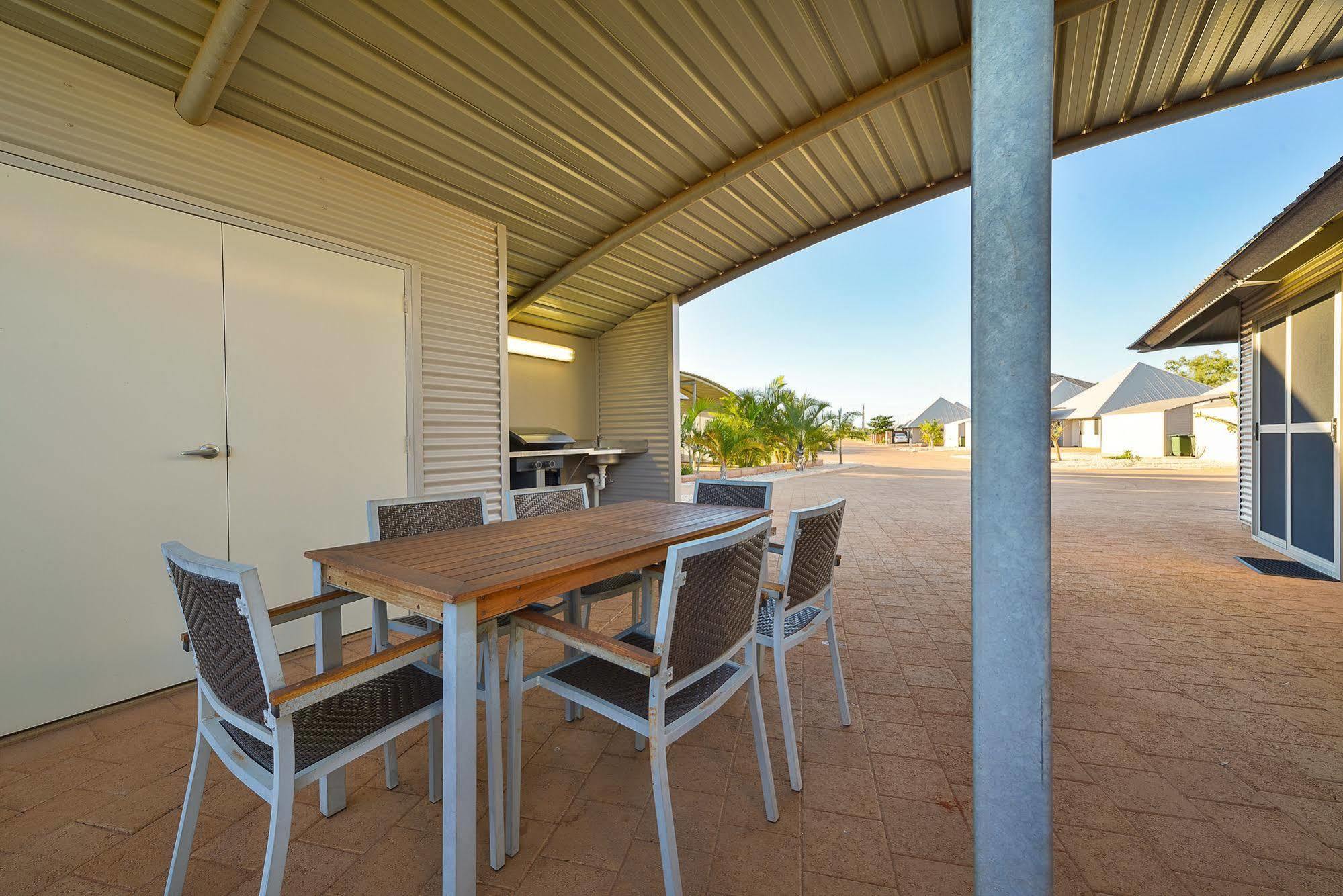 Exmouth Escape Resort Экстерьер фото