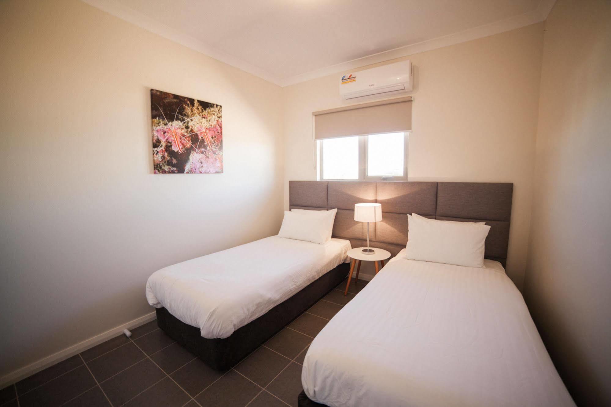 Exmouth Escape Resort Экстерьер фото