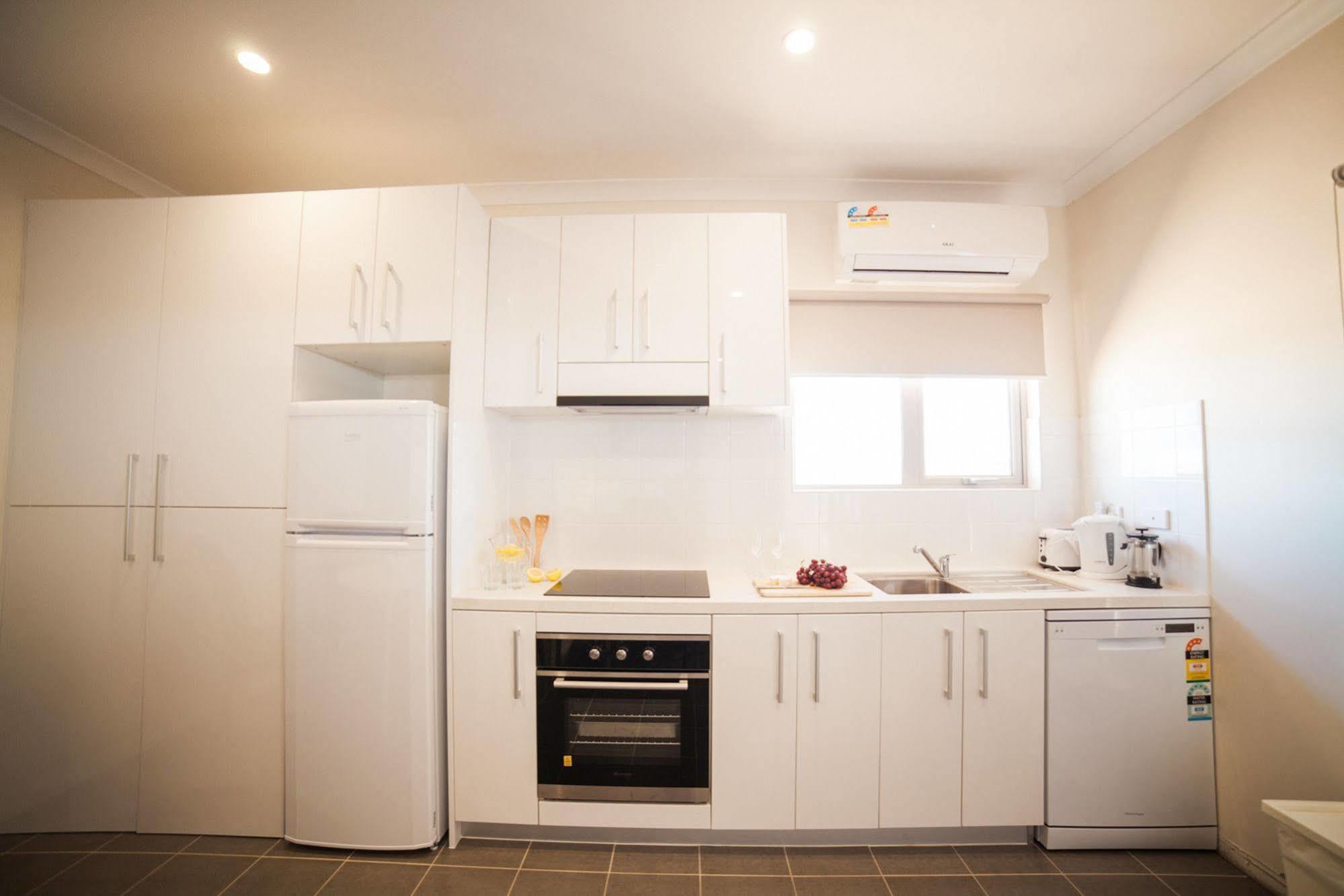 Exmouth Escape Resort Экстерьер фото